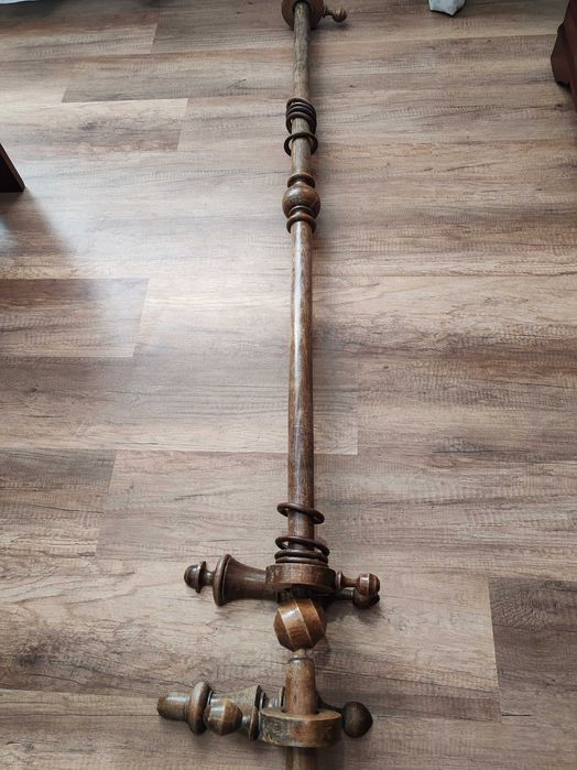 Galerie lemn foarte veche