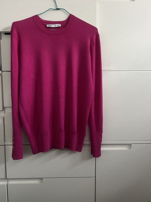 Актуална трико блуза в модерен цвят