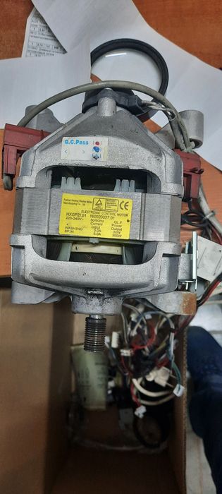 Продам двигатель стиральной машины