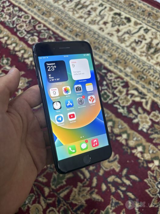 Iphone 8 plus 256Gb karobka bor 8plus atpechatka ishlidi