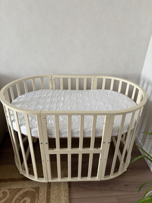 Продам детскую кроватку