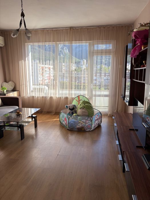 Продава се Двустаен апартамент в Враца, Център - 65 кв.м за 1883 €/кв.м - Снимка #1