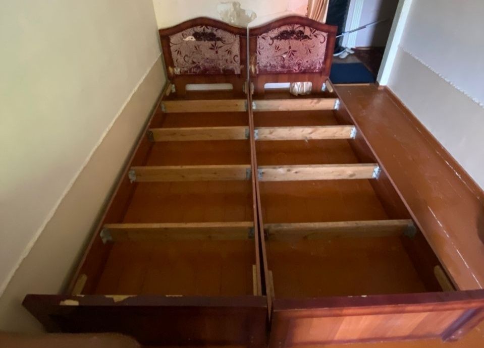 Ikki kishilik krovat matras bilan arzon