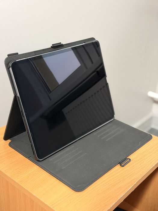 Продам Чехол Speck для iPad Pro 12.9