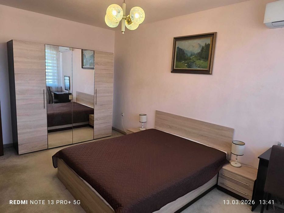 Продава се Тристаен апартамент в София, Център - 74 кв.м за 2275 €/кв.м - Снимка #2