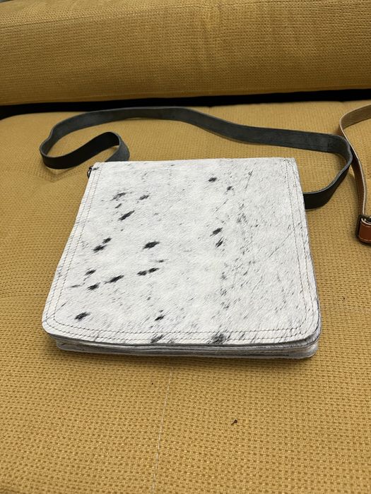 Сумки из кожи коровы