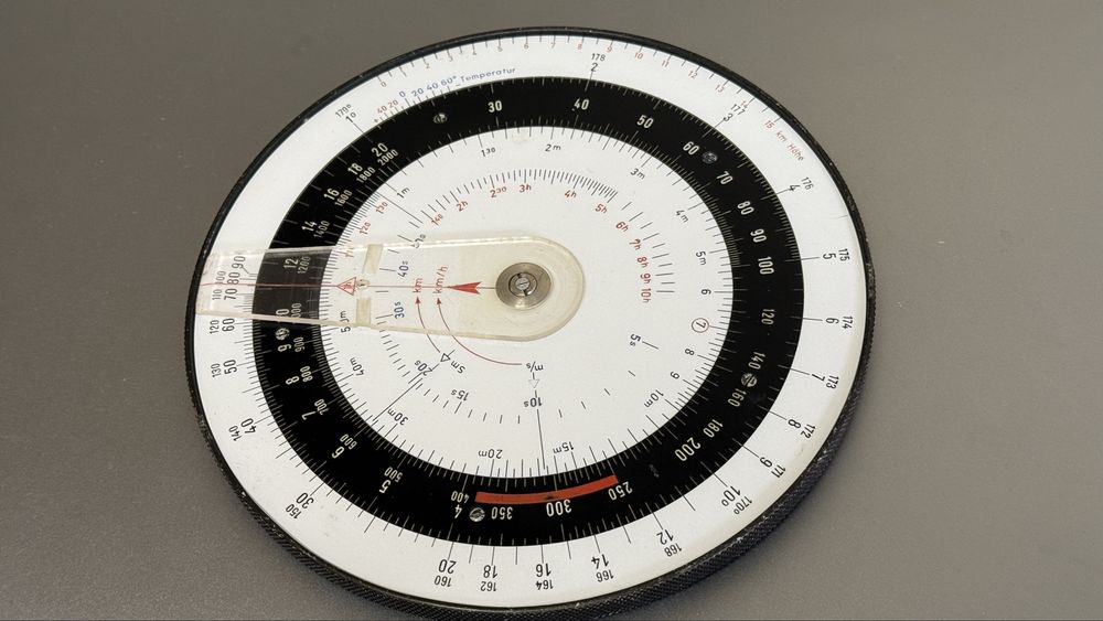 Dennert & Pape, Hamburg Calculator pentru navigatie avion razboi 1942