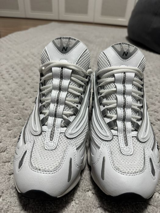 кроссовки нью баланс