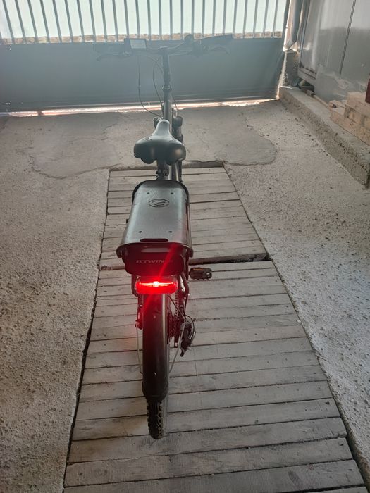 Bicicleta electrica B'twin ca nouă ieftina