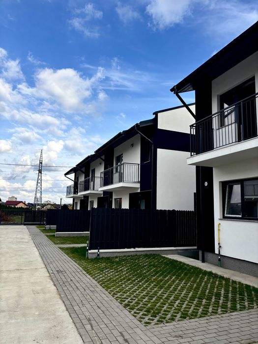Vând Duplex cartier Aerodrom mutare imediată