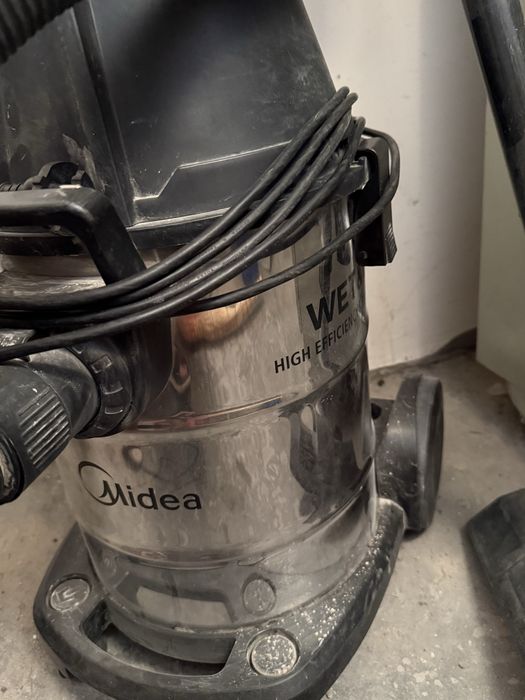 Pilesos midea 21 litr 1000watt  xolati ideal 100%