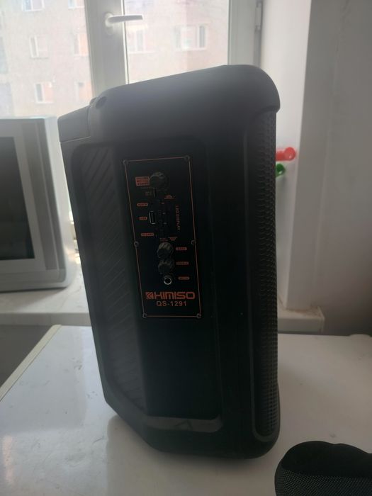 Продам музыкальную колонку
