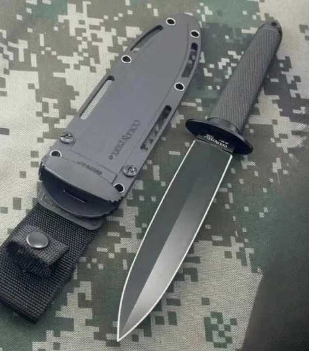 Cutit Cold Steel Taipan Argintiu & Black Blade