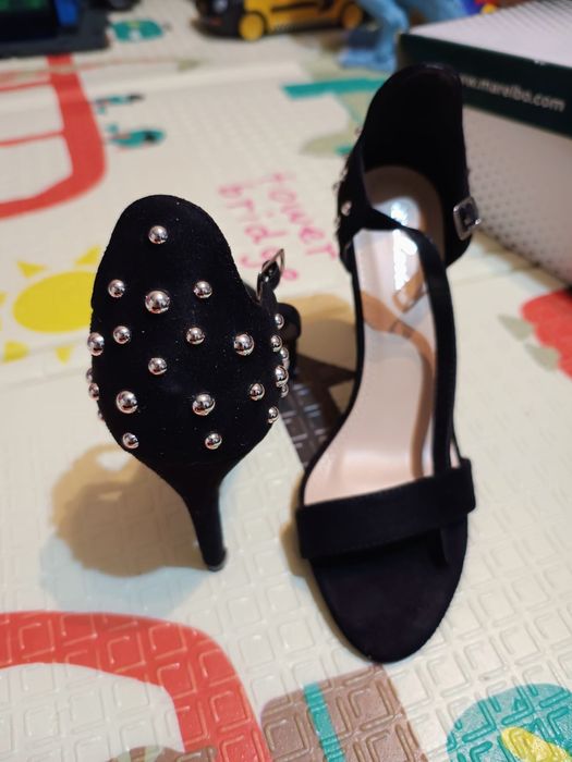 Pantofi noi nr 38