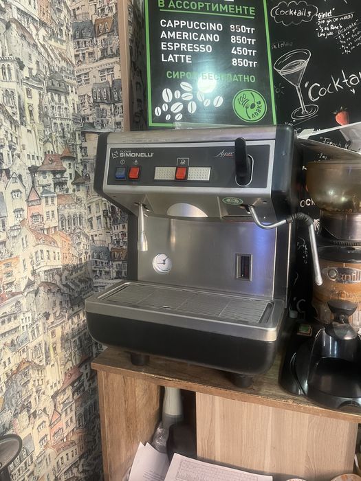 Продам Кофемашину