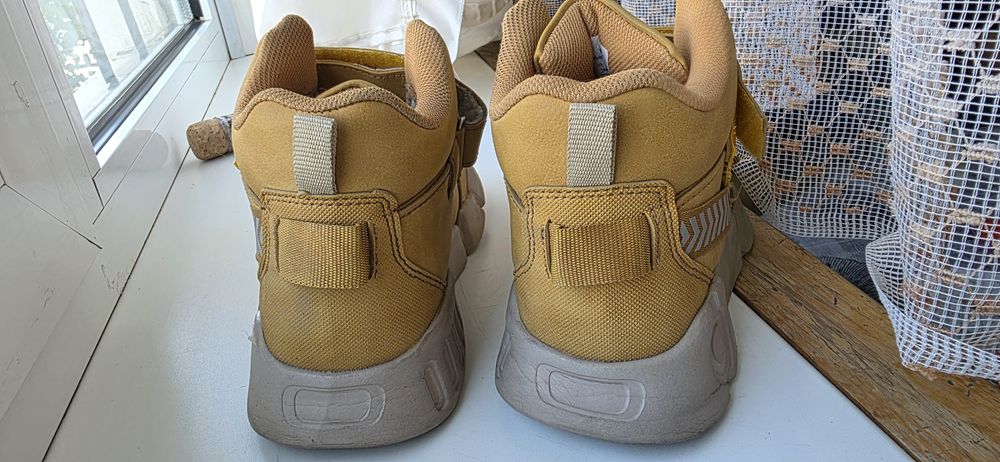 Vicco ботинки состояние хорошее