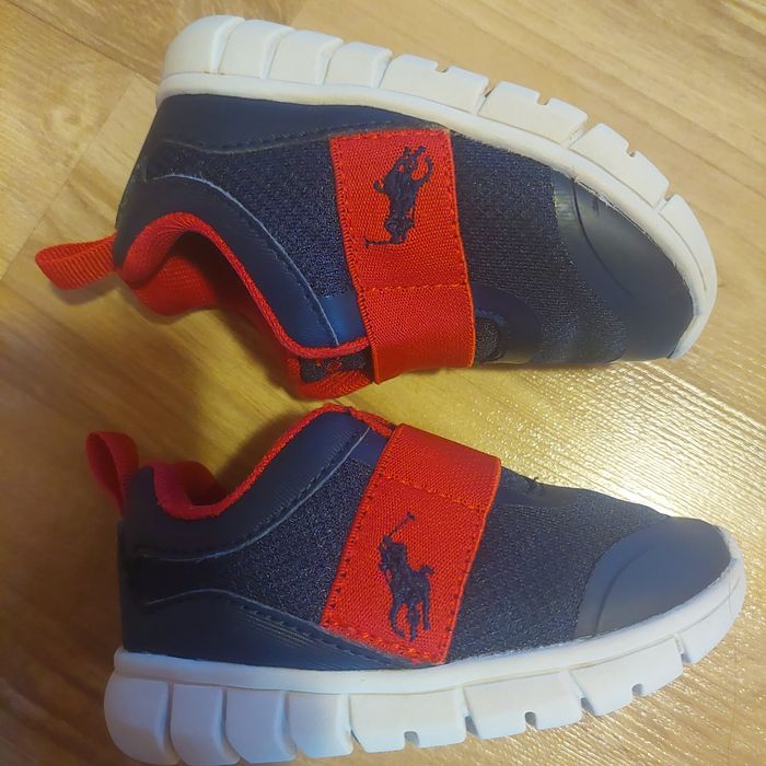 Бебешки обувки, маратонки и сандали 21 номер