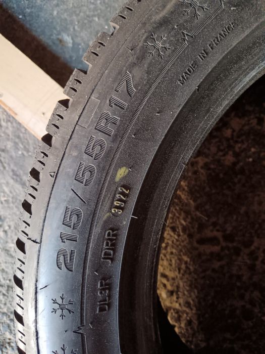 Set 2 anvelope iarna 215/55/17 Dunlop dot 2022