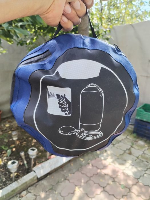 Vând duș solar cu presiune.