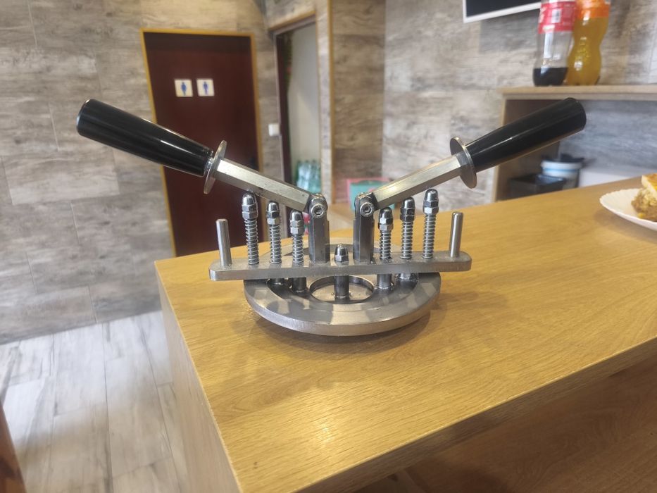 Машина за борд на пица