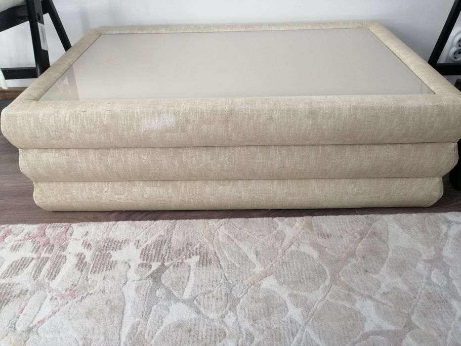 Ниска холна маса