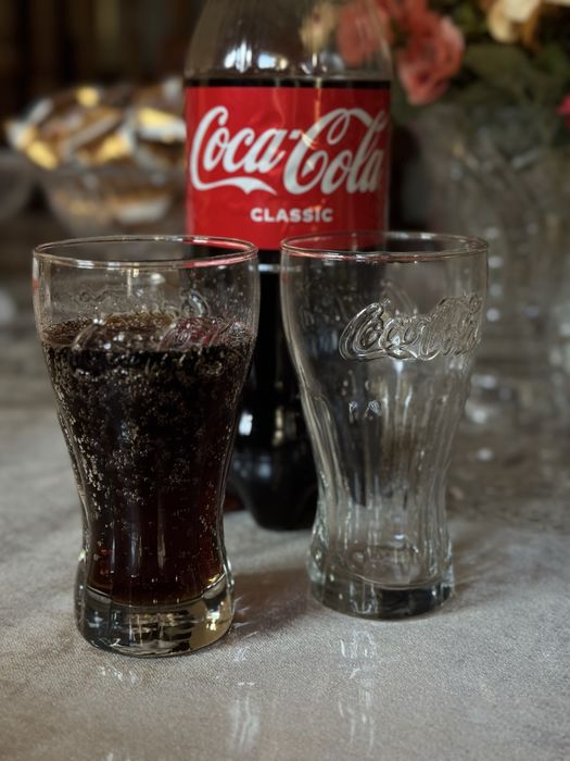 Стеклянный стакан Coca Cola