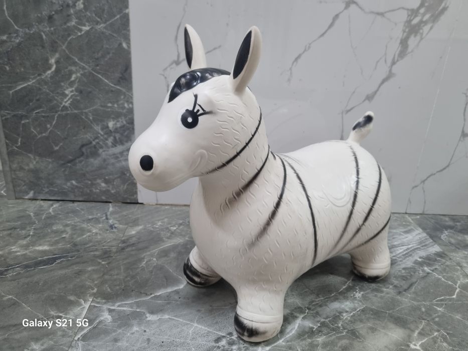 Продам  толакар и прыгунок