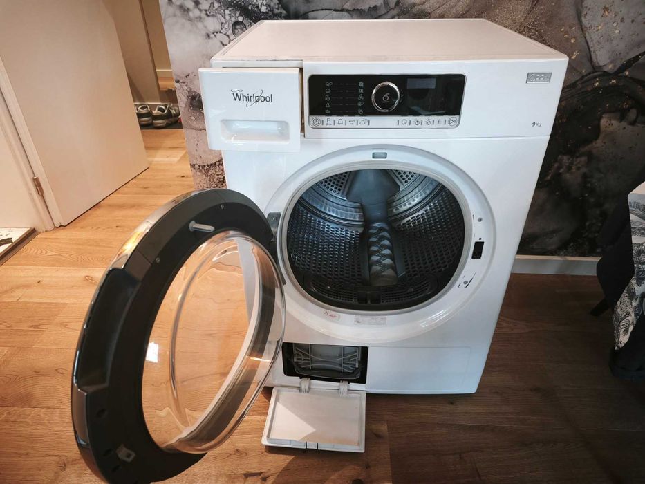 Сушилня с термопомпа Whirlpool: свободностояща, 9,0 кг - HSCX 90420