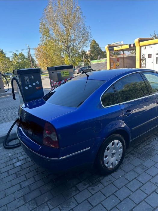 Vand passat b5 ,6 trepte ,131 cai putere ,an fabricatie 2003,078478550