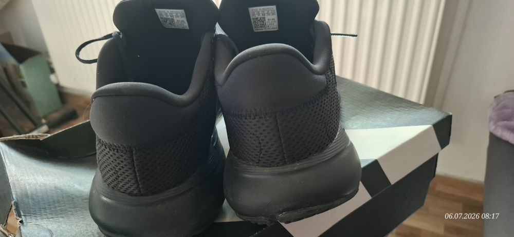Adidas bărbat 46