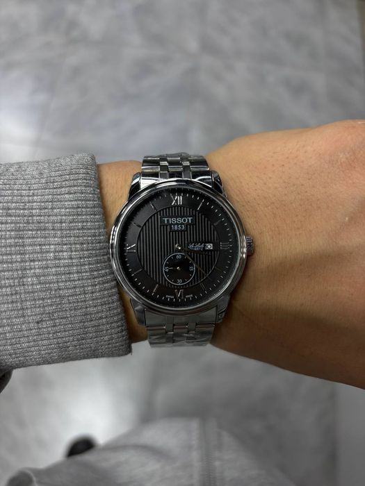 Часы TISSOT classik