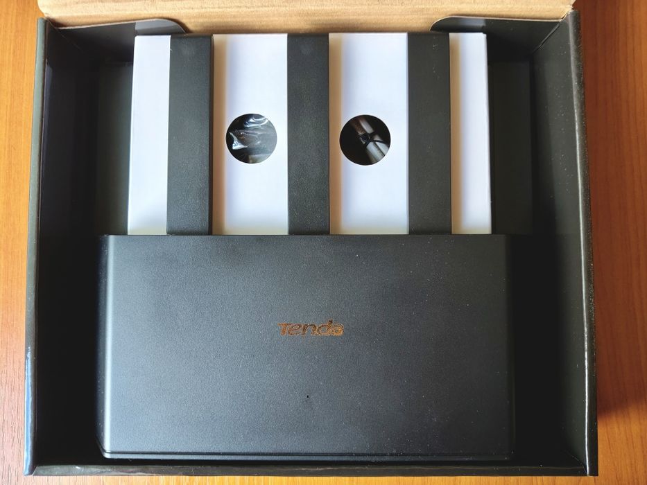 Vând Router Tenda BE3600 Wi-Fi 7 Dual-Band