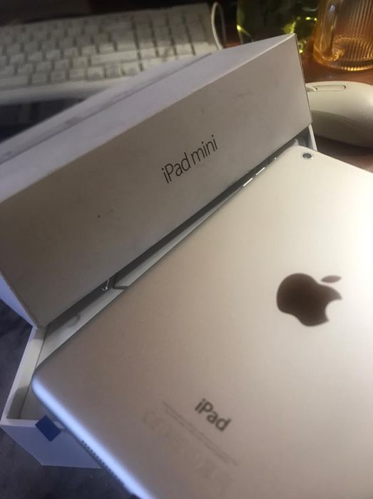 Айпад мини 2 весь комплект