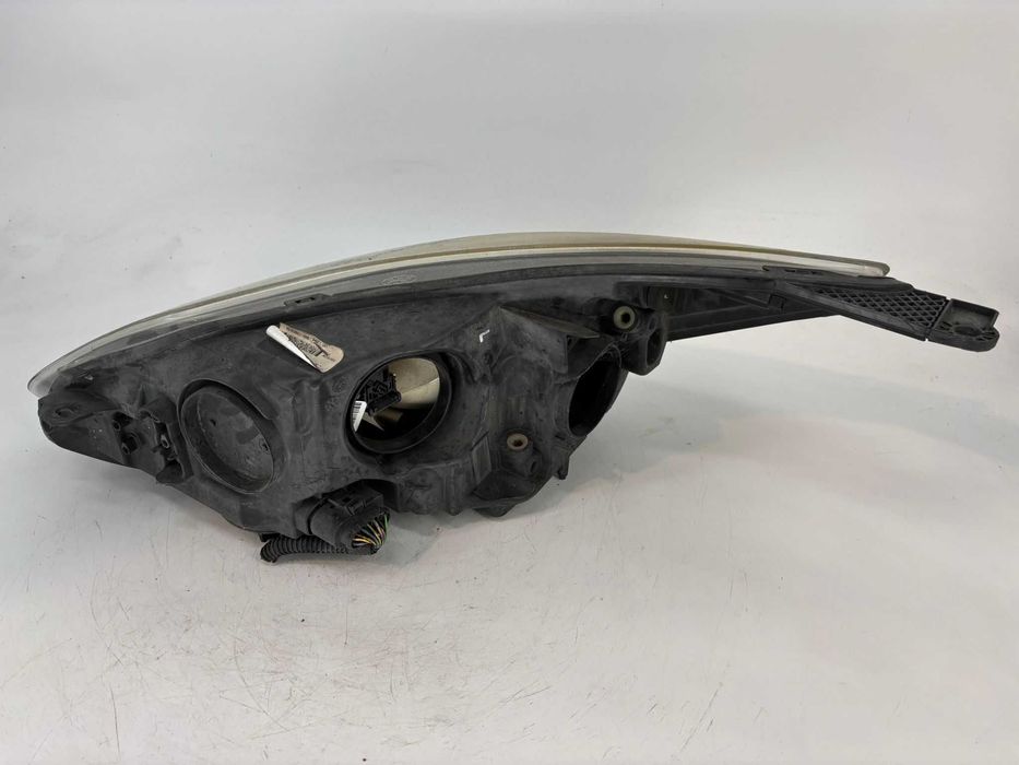 Far stanga Ford Focus Mk3 an 2010