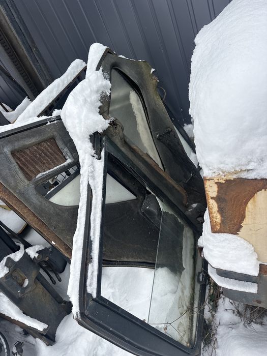 Ușa - uși  stanga dreapta stivuitor linde H20-H25-H30