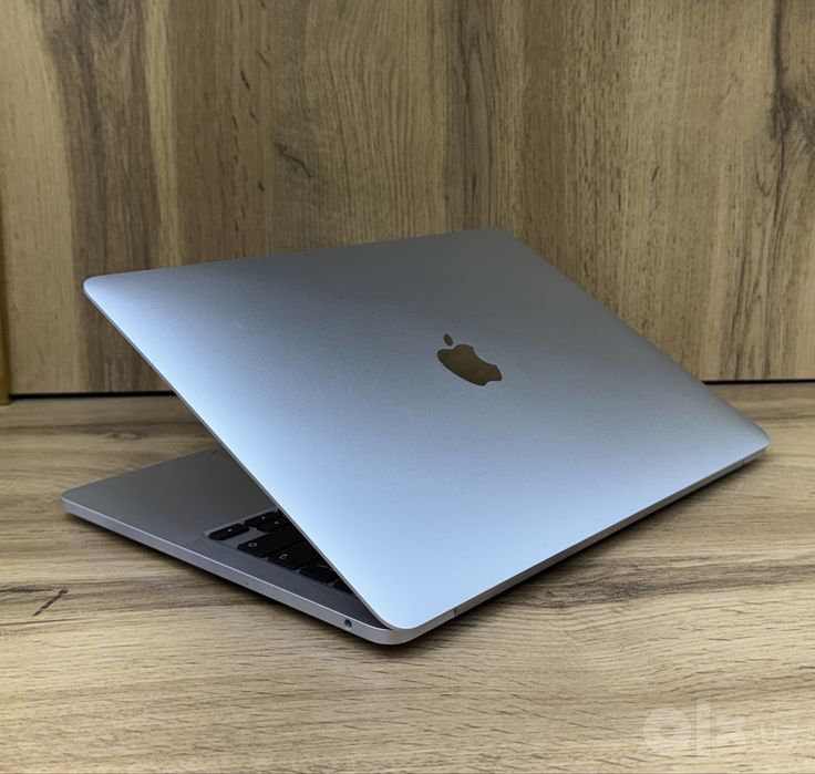 MacBook Pro M1 8/1TB 95%