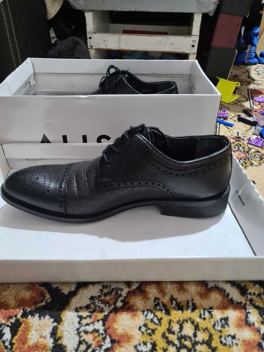 Pantofi de piele
