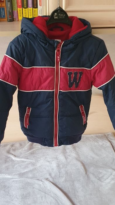 Курточка детская