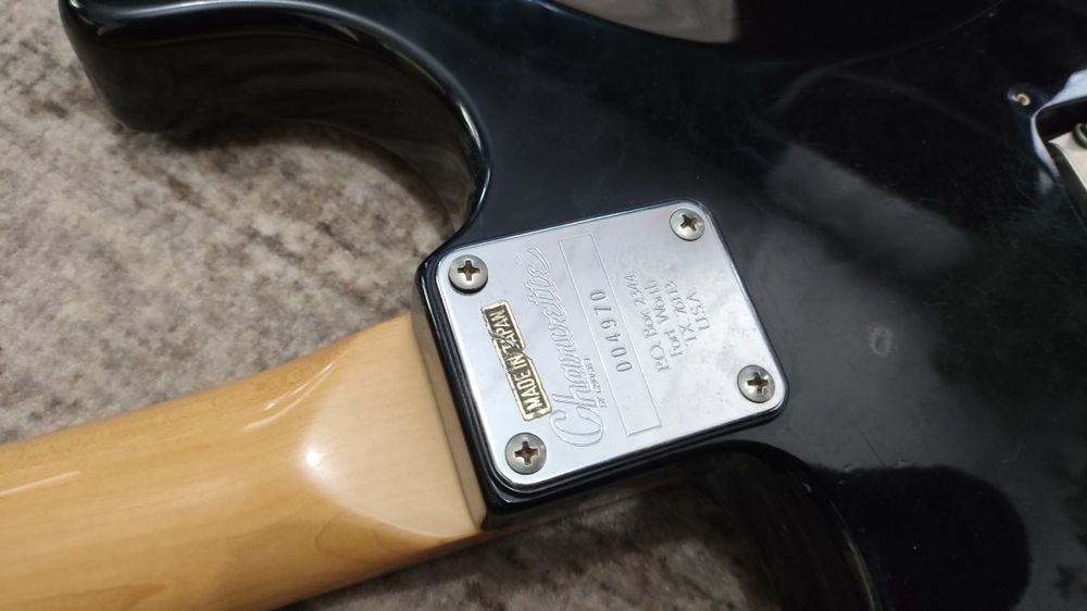 Charvette be charvel (made in Japan )