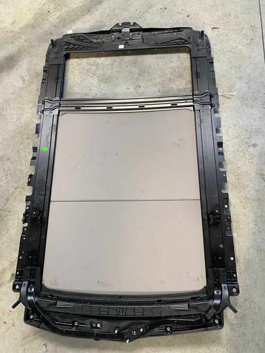 trapa/plafon panoramic Bmw seria 5 F11