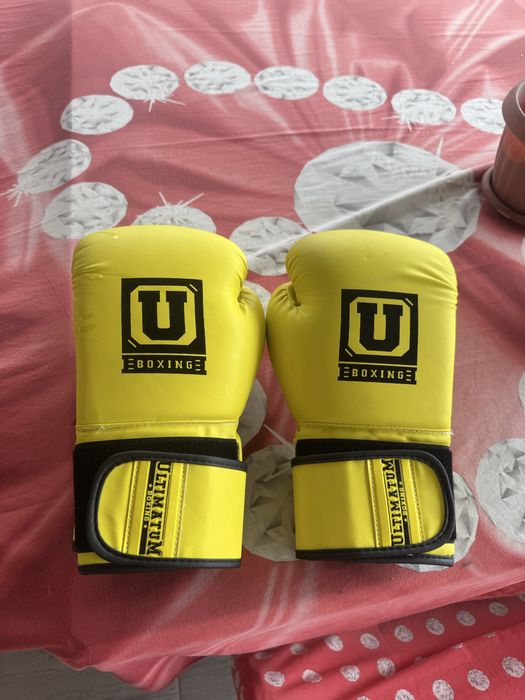 Перчатки боксерские
