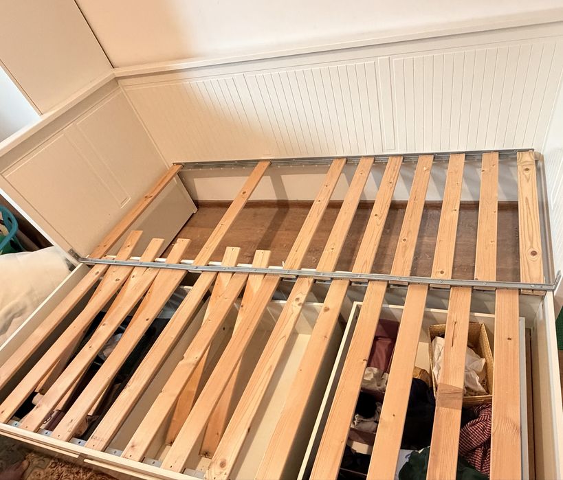 Vand pat Divan Hemnes IKEA - necesita reparatii si dezasamblare
