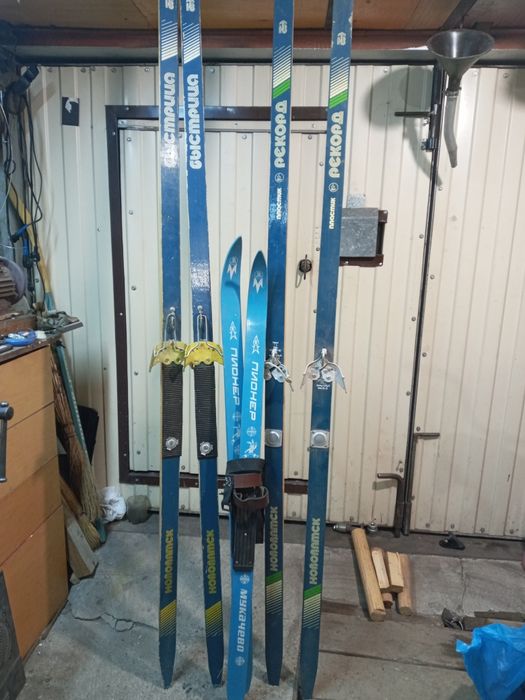 Продам лыжи б.у.