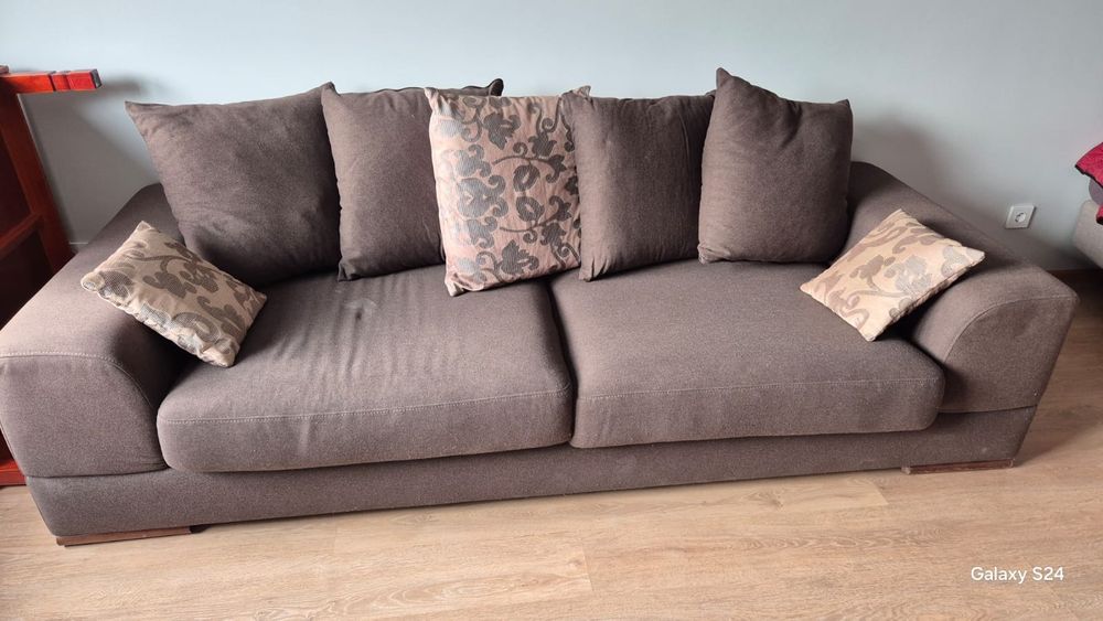 Диван для гостиной