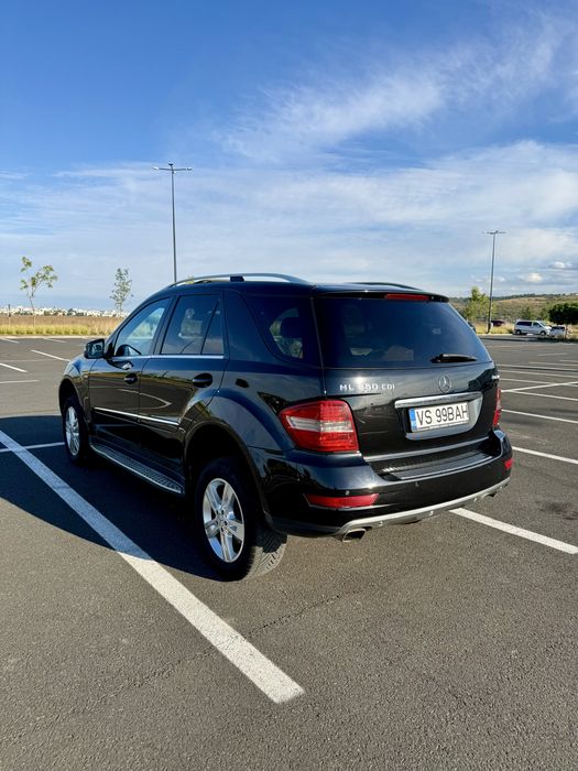 Mercedes ML350 4Matic 2011 Airmatic V6