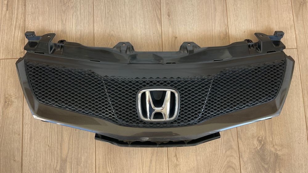 Оригинална Решетка Honda CIvic 8 Type R S спортна решетка Хонда Сивик Grill