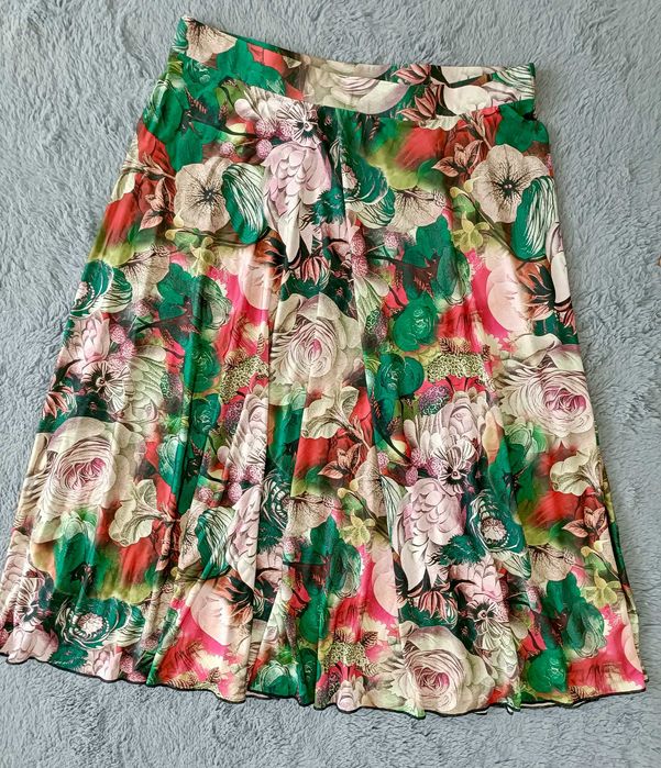 Fustă nouă licra, preț fix