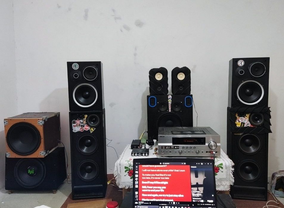 Evenimente/Boxe de închiriat/"DJ"/Zile de naștere/Majorate/Revelioane