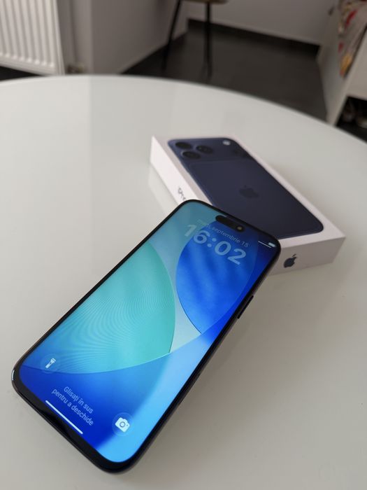 Iphone 17 pro max Fake