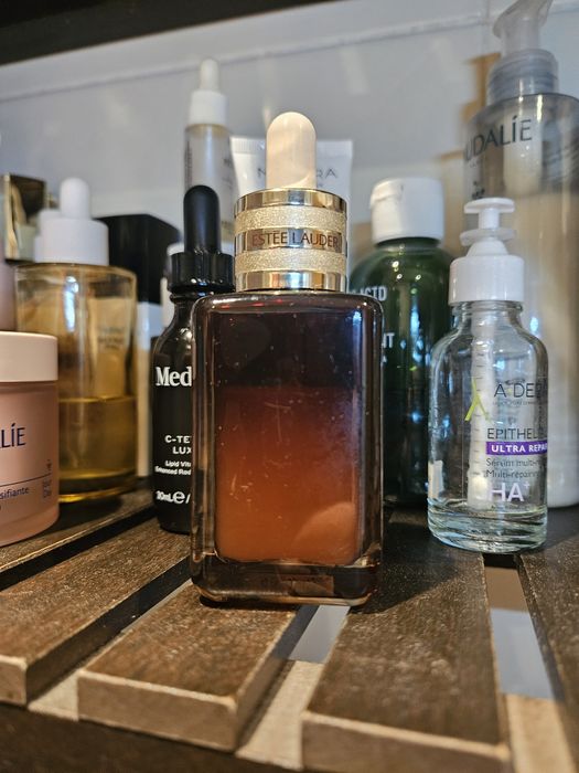 Estee Lauder night repair serum